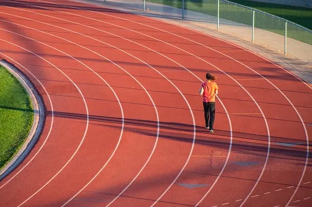 Comment Choisir le Bon Entraînement pour Courses Rapides