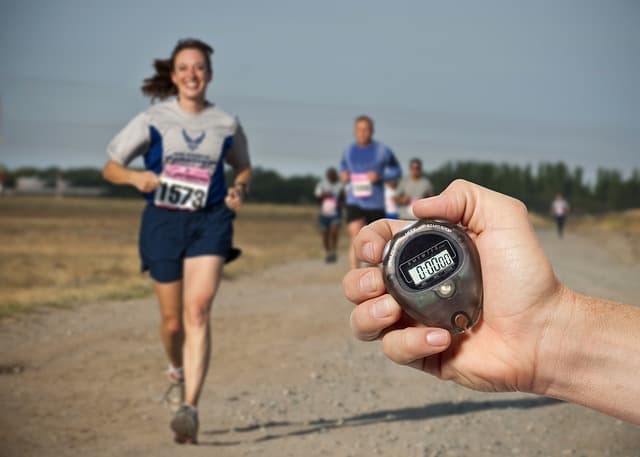 Comment Évaluer Votre Vitesse de Course Rapide Efficacement